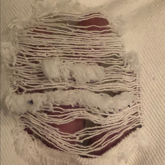 High waist distressed shorts with fringe NWOT - Picture 4 of 7